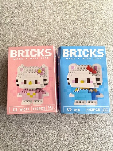 Hello Kitty Mini Lego Set
