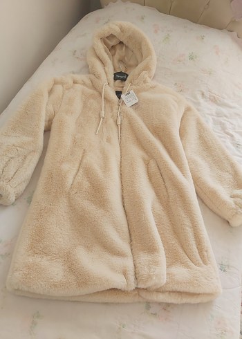 LCW Modest Ekru Kapüşonlu Düz Uzun Kollu Kürklü Kadın Kaban - Görsel 12