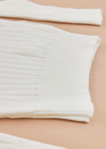 Beyaz Kadın Boğazlı Triko Kazak - Görsel 8