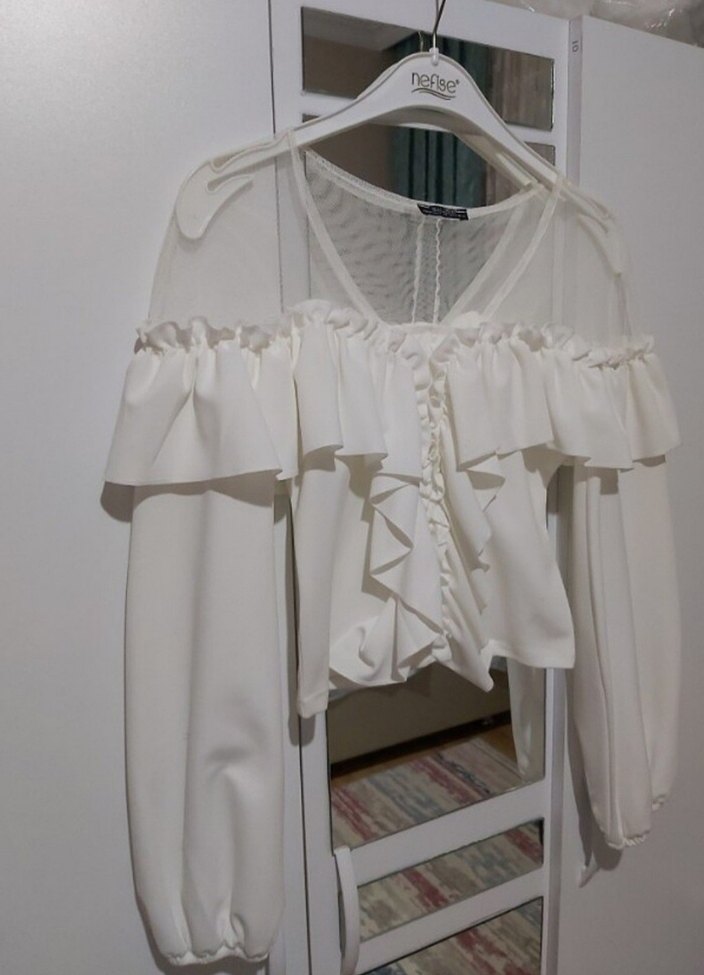 Kırık Beyaz Pamuklu Uzun Kollu tül Bluz - Görsel 3