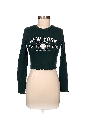 Bershka Sweatshirt %70 İndirimli.