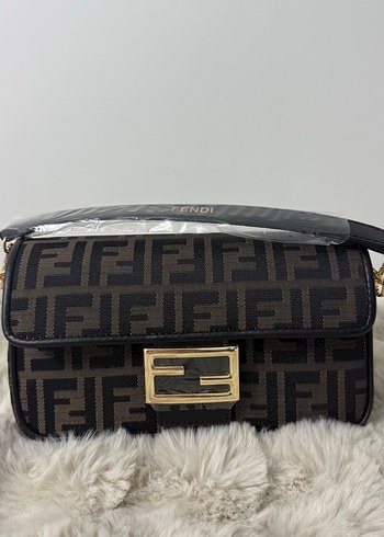 Fendi Çanta