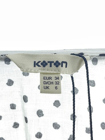 34 Beden beyaz Renk Koton Bluz %70 İndirimli.