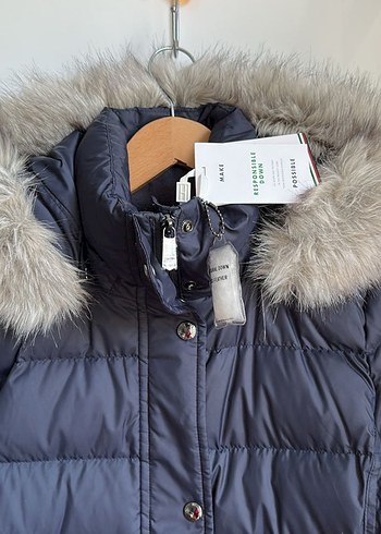 Tommy Hilfiger Lacivert Kürklü Kaz Tüyü Kadın Kışlık Mont - Görsel 2