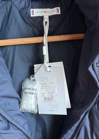 Tommy Hilfiger Lacivert Kürklü Kaz Tüyü Kadın Kışlık Mont - Görsel 5