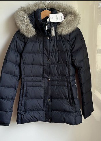 Tommy Hilfiger Lacivert Kürklü Kaz Tüyü Kadın Kışlık Mont - Görsel 9