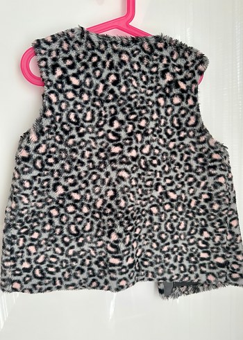 Kız Çocuk Gri Desenli Kürklü Yelek Koton kids - Görsel 4