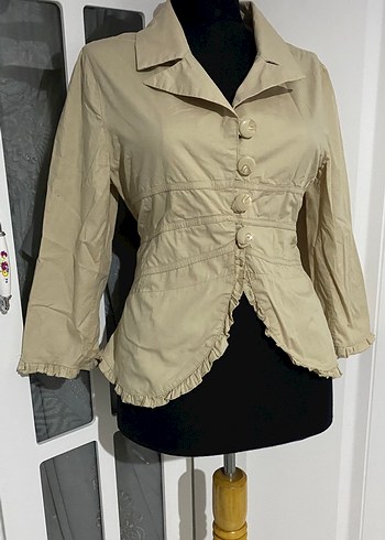 Bej Düğmeli Kadın Blazer Ceket