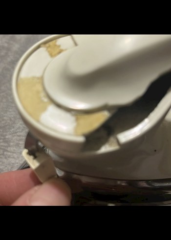 Parlak Beyaz Klasik Ütü eski - Görsel 3