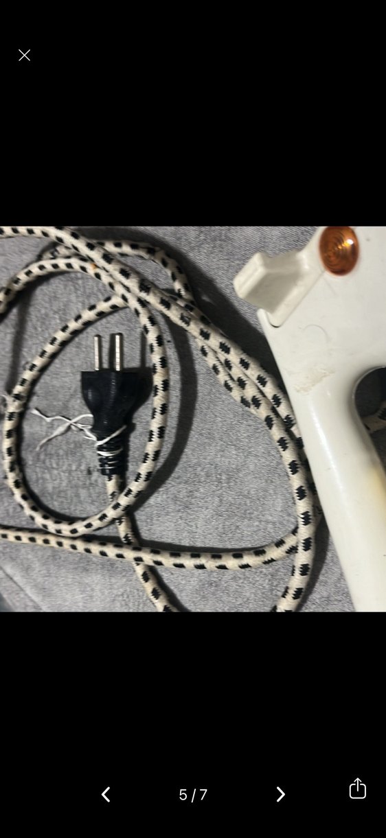 Parlak Beyaz Klasik Ütü eski - Görsel 5