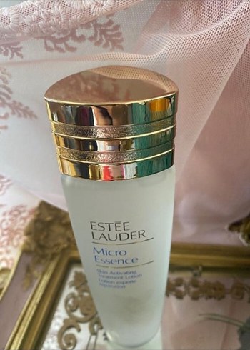Estée Lauder Micro Essence Anti-Aging Serum - Görsel 2