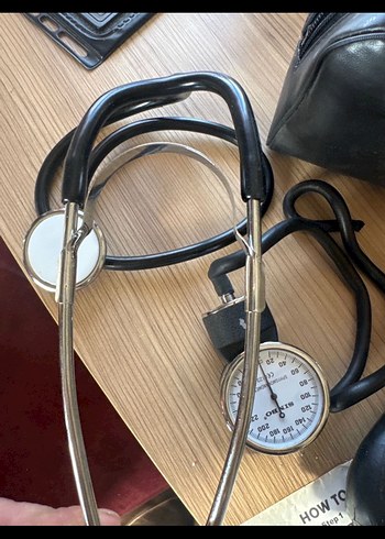 Koyu Siyah Tansiyon Ölçüm Kiti ve Steteskop - Görsel 6