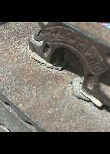 Izgaralı  Ahşap Saplı Antika Ütü - Görsel 4