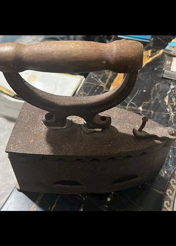 Izgaralı  Ahşap Saplı Antika Ütü - Görsel 9