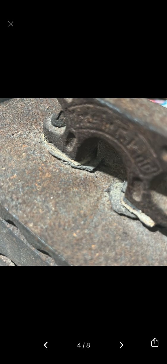 Izgaralı  Ahşap Saplı Antika Ütü - Görsel 4