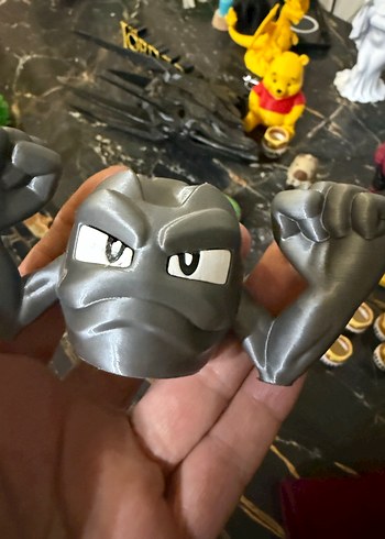 Gri Aksiyon Figürü 3 d