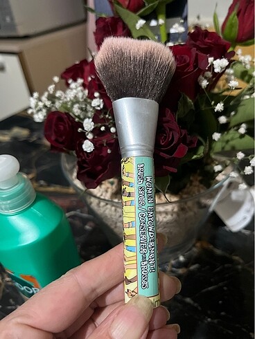The balm allık fırçası