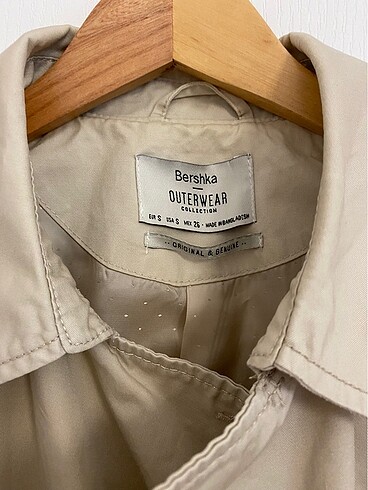 s Beden Bershka Trençkot