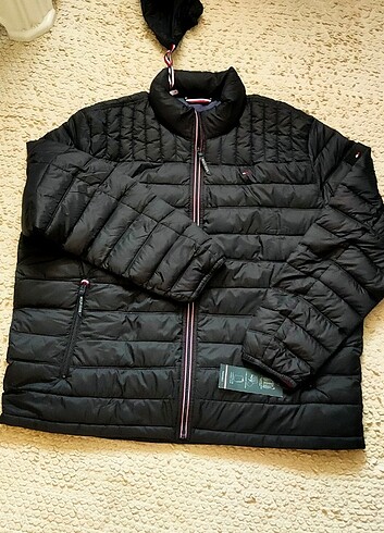 Tommy.Hilfiger 3XL Orgınal packablel Jacket / siyah / Amerika'da