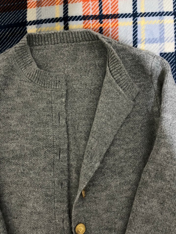 Düğmeli Gri Kadın Hırka - Görsel 2