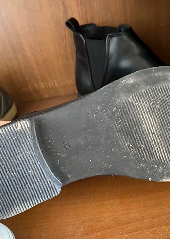 Siyah Kadın Bot - Görsel 4