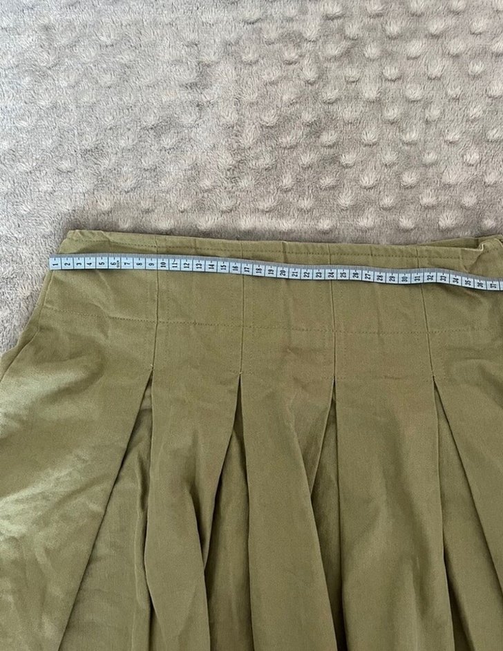 Haki Renkli Pilili Keten Mini Etek - Görsel 4