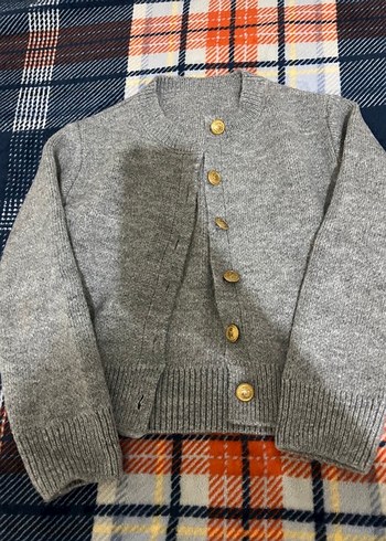 Düğmeli Gri Kadın Hırka - Görsel 4