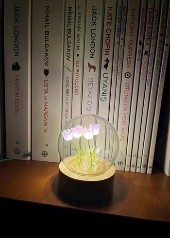 5 mor Lale Temalı Masa Lambası - Görsel 2