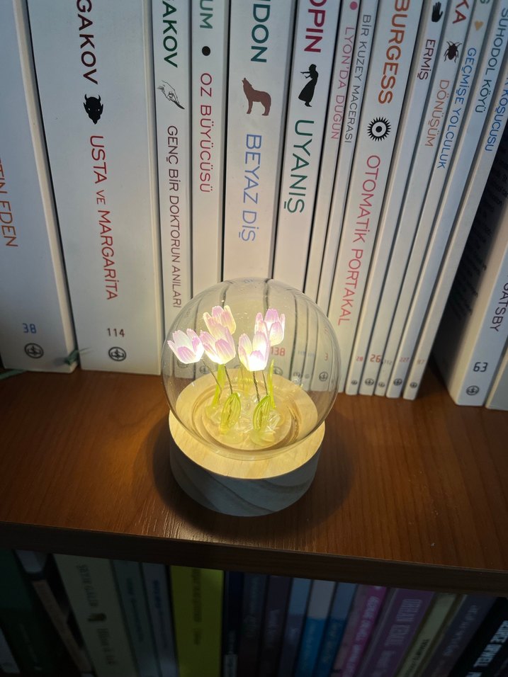 5 mor Lale Temalı Masa Lambası - Görsel 4