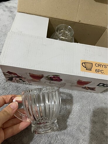 6 adet kulplu kristal çay bardağı