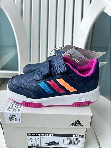 Sıfır Adidas