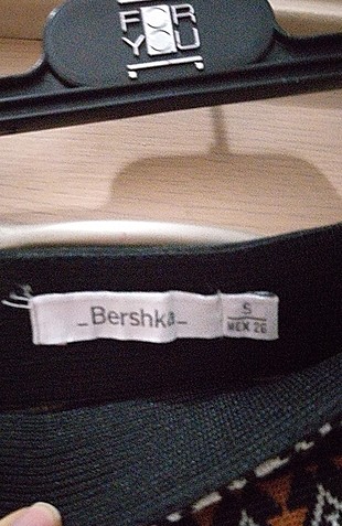 Bershka mini etek 