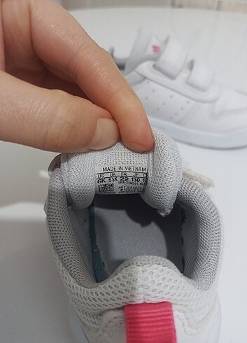 22 Beden Adidas kız bebek 22 numara spor ayakkabı