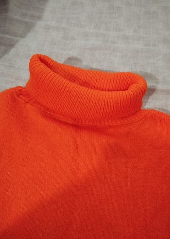 Kadın Turuncu Boğazlı Triko Kazak - Görsel 2