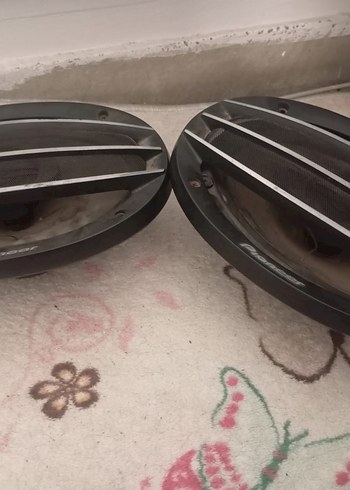 Siyah Gri Müzik Sistemi Hoparlörleri - Görsel 3