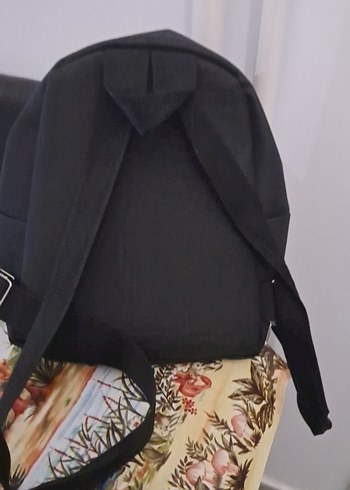 Kadın Siyah Sırt Çantası - Görsel 2