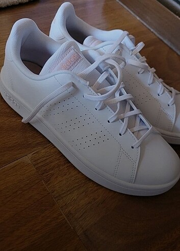 Adidas ayakkabı