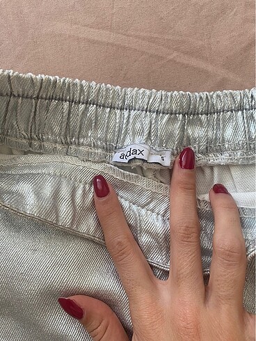 Parlak gri şortlu etek - Görsel 2