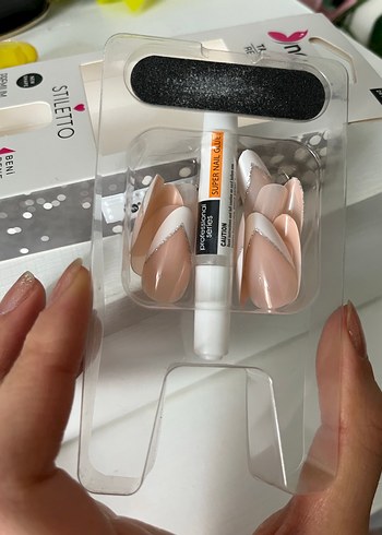 Nascita Profesyonel Stiletto Takma Tırnak Seti - Görsel 2