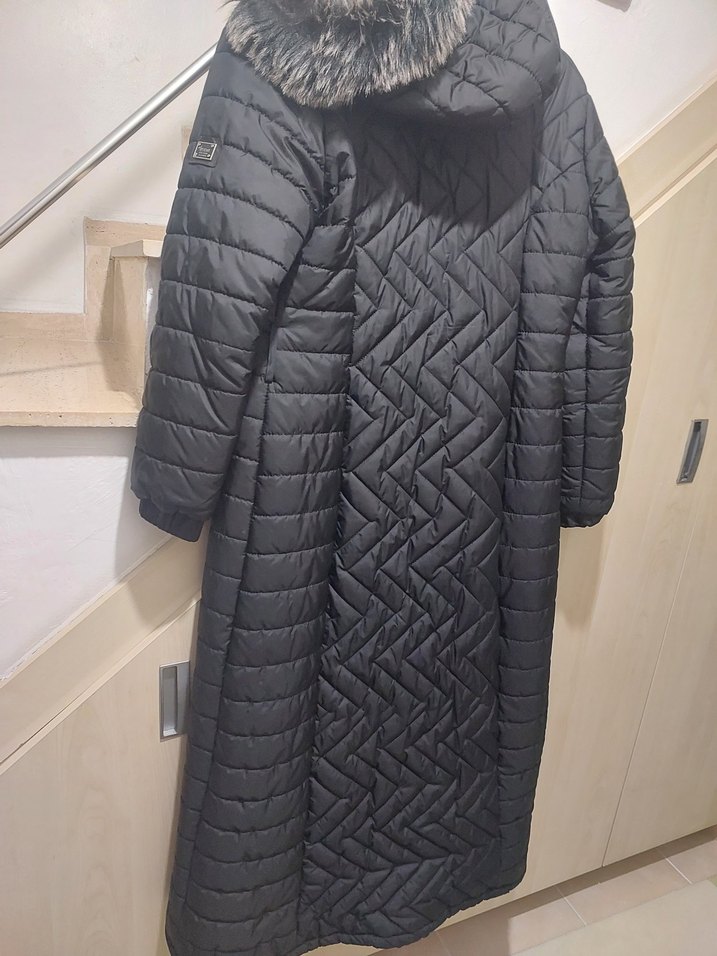 Siyah Uzun Kadın Kışlık Mont Kürklü - Görsel 2