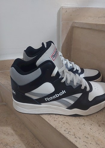 Reebok Beyaz Gri Basketbol Ayakkabısı - Görsel 2