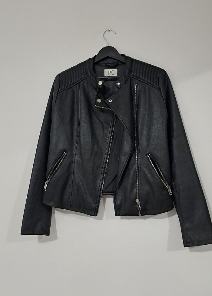 Kadın deri ceket  - Görsel 4