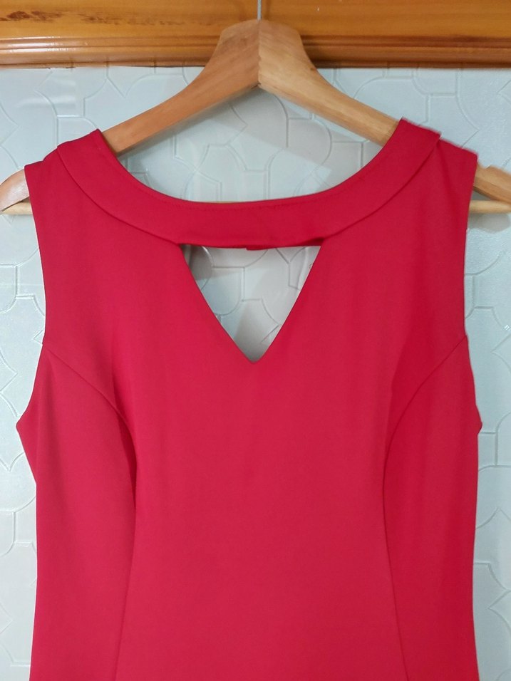 Kırmızı V Yakalı Midi Abiye Elbise - Görsel 2