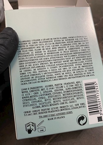 Giorgio Armani Acqua di Gioia Kadın Parfüm 50ml - Görsel 5
