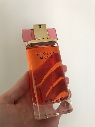 Modern Muse Rouge