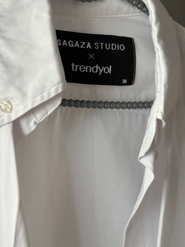 Beyaz Gömlek Uzun Kollu - Görsel 3