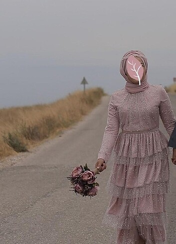 Eldia Pudra boncuk işlemeli abiye