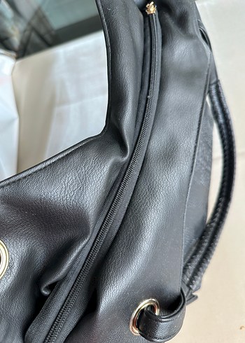 Siyah Yılan Derisi Desenli Deri Kadın Çanta - Görsel 3