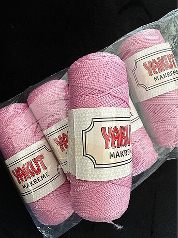  Polyester makrome 1 adet