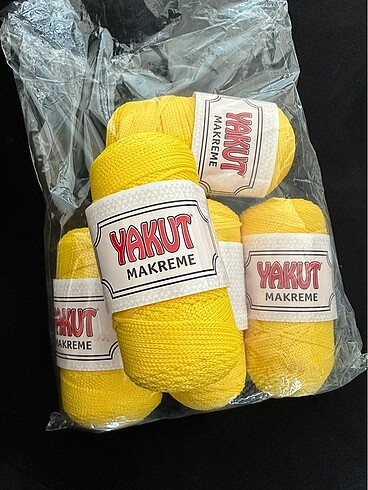  Polyester makrome 1 adet
